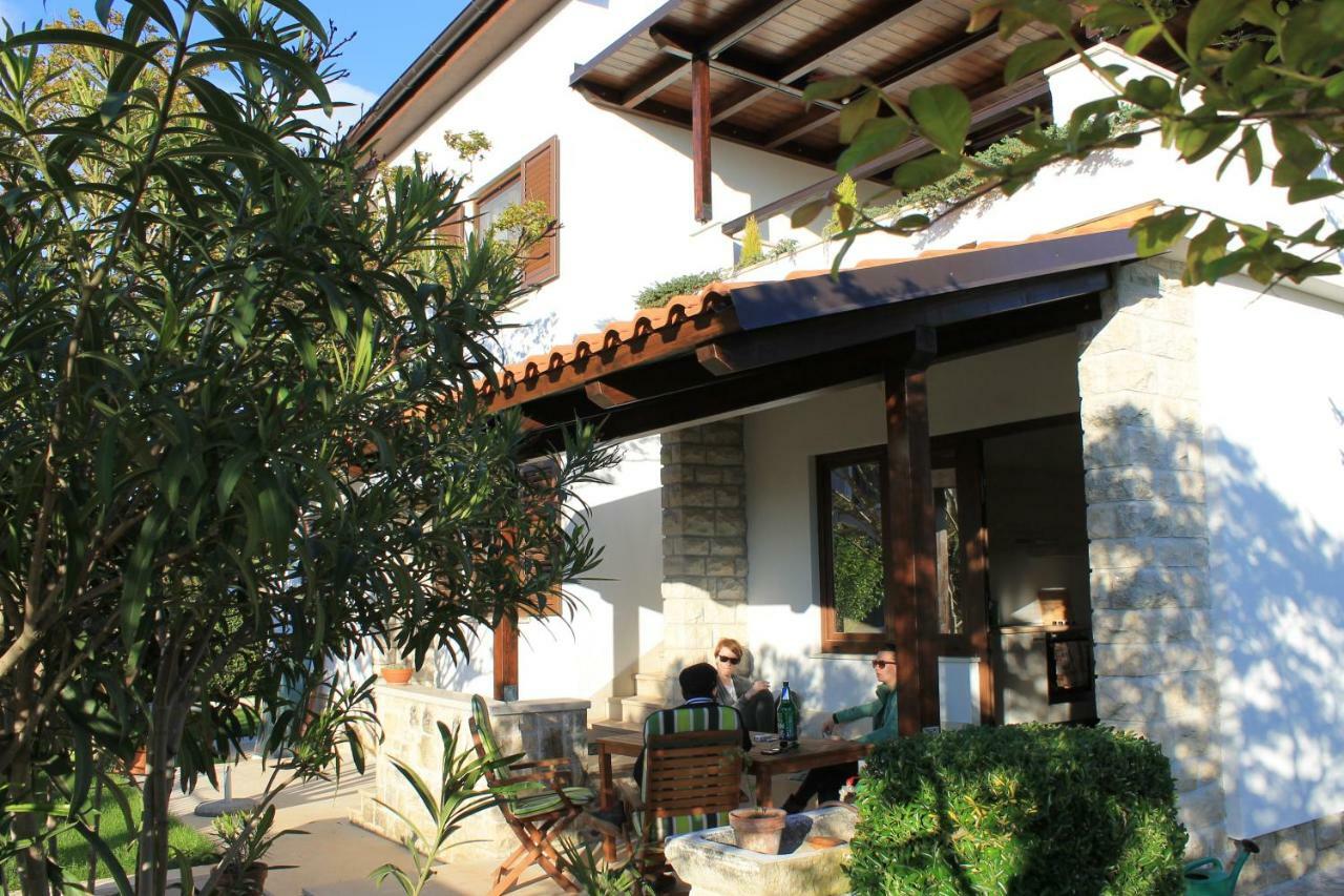 Apartments Dina Pula Dış mekan fotoğraf